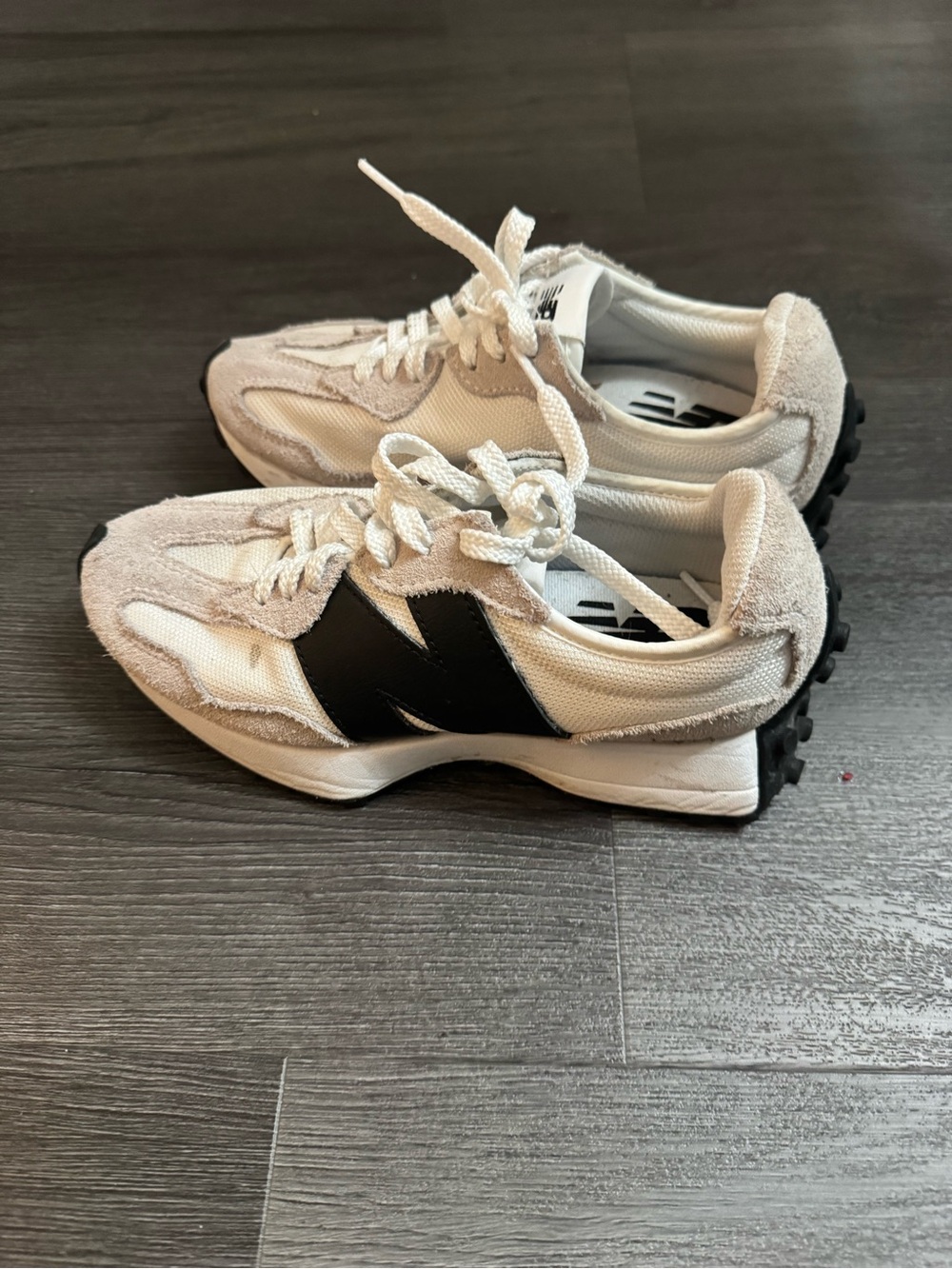 New Balance 327 Women’s Sneakers in Beige and Black